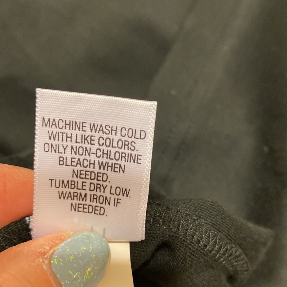 🎈Croft & Barrow Black Top NWT - Picture 4 of 4